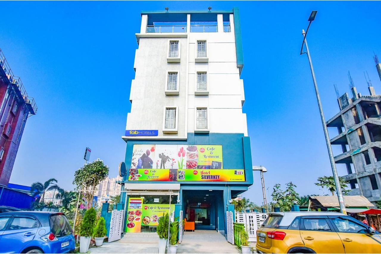 Fabhotel Silverkey Kalküta Dış mekan fotoğraf